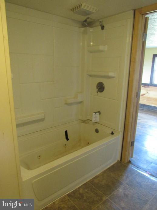 5153 West Canal Road Dover, PA 17315 - Photo 13 of 21 Gallery Image 13