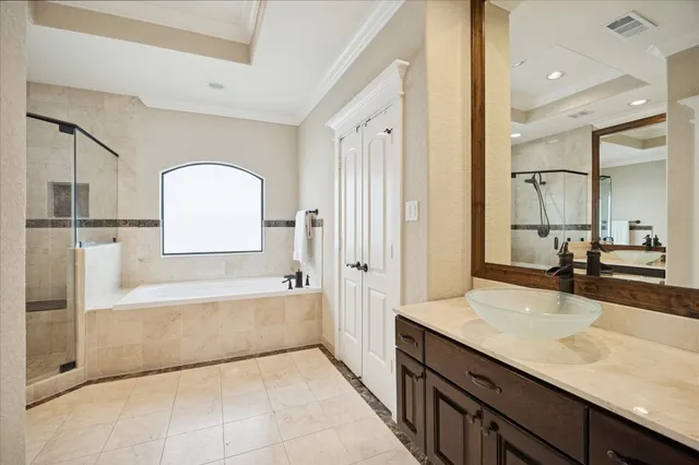 $485,000 | 934 West 22nd Street, Unit B, Houston, TX 77008