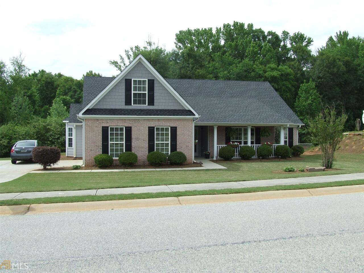 242 Red Tail Road, Unit 11 Jefferson, GA 30549 - Photo 1 of 1