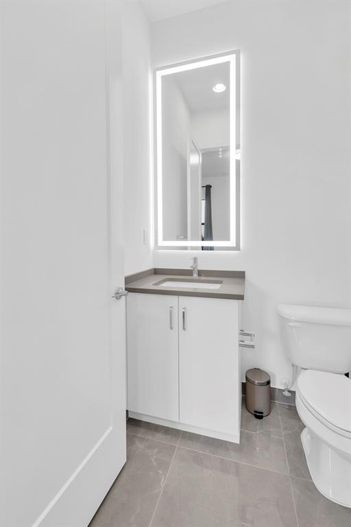 8571 Shoreacres Street Boca Raton, FL 33434 - Photo 35 of 95 Bathroom (5th Suite) on 1st Floor