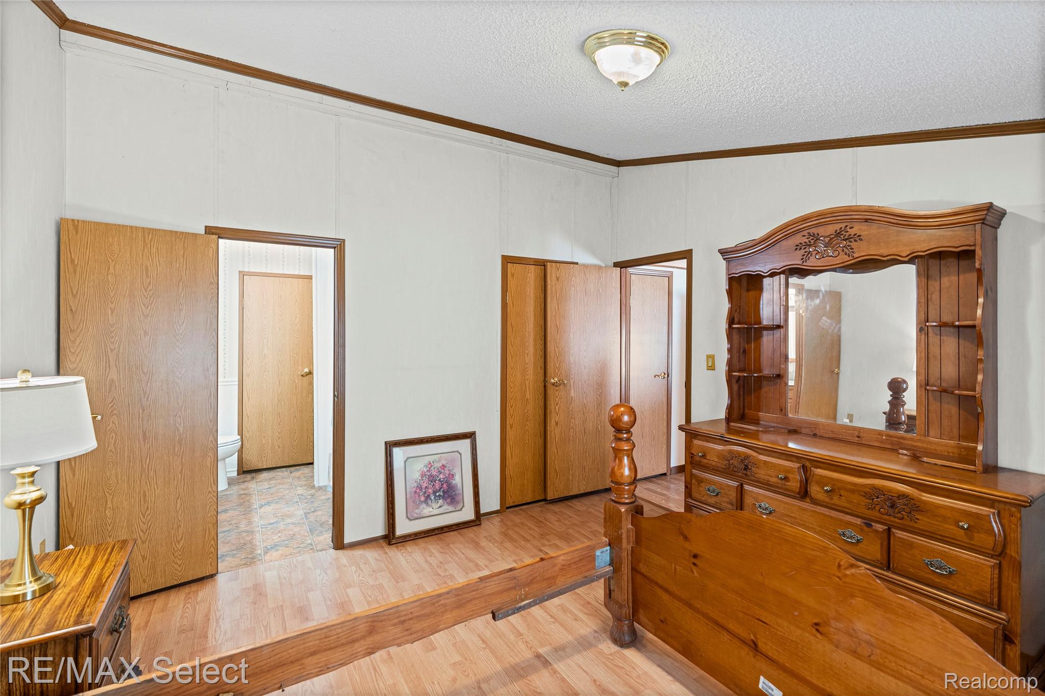 11061 Main Road Fenton, MI 48430 - Photo 11 of 27 11061 Main Rd 31.jpg