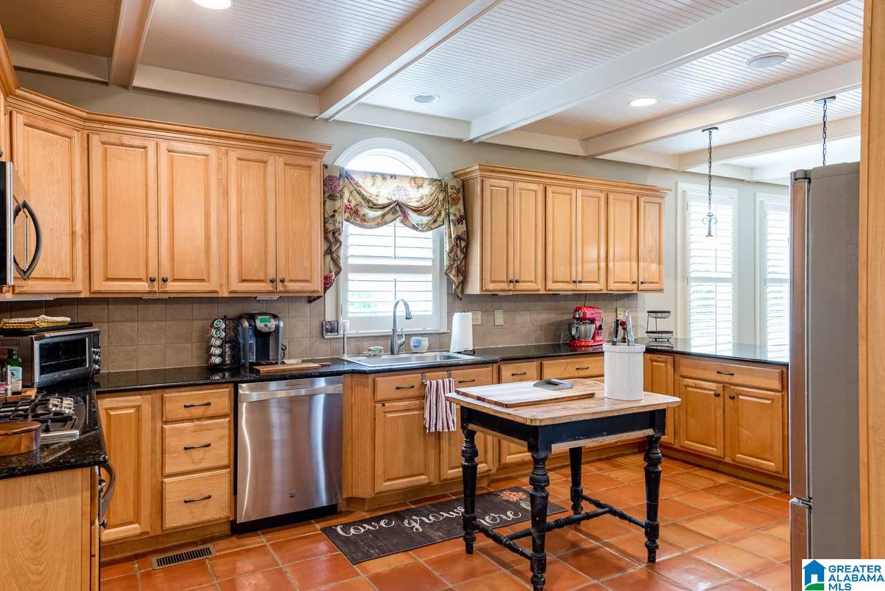 808 Park View Circle Birmingham, AL 35242 - Photo 10 of 50