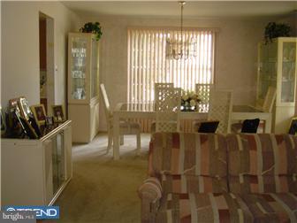 2 Summit Court Clementon, NJ 08021 - Photo 3 of 12