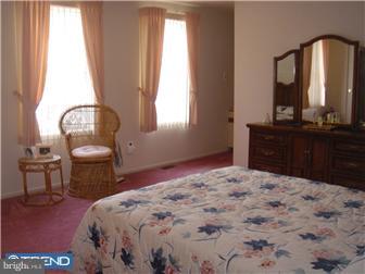 2 Summit Court Clementon, NJ 08021 - Photo 10 of 12
