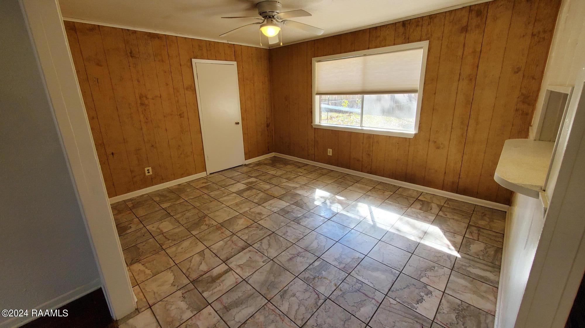 326 Guidry Road Lafayette, LA 70503 - Photo 8 of 11 20240117_125258