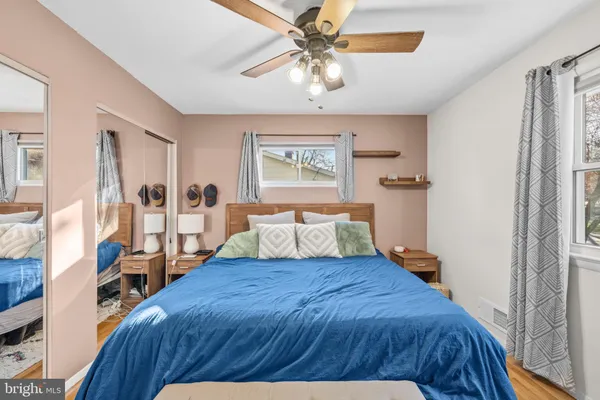 $649,999 | 5609 Pier Drive, Rockville, MD 20851