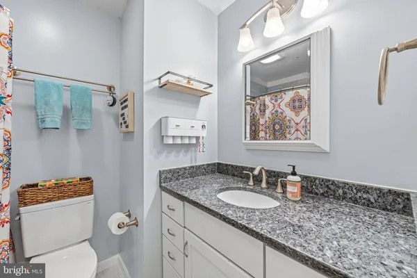 $649,999 | 5609 Pier Drive, Rockville, MD 20851