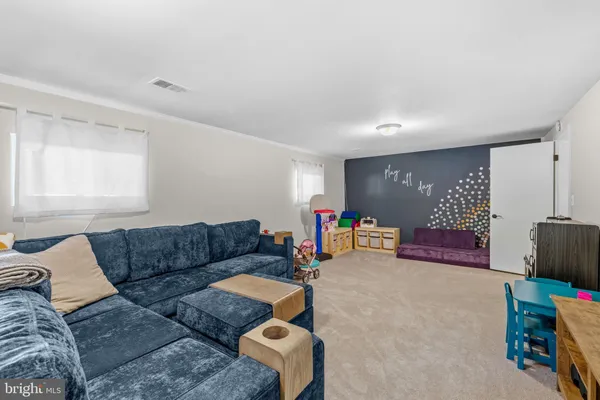 $649,999 | 5609 Pier Drive, Rockville, MD 20851