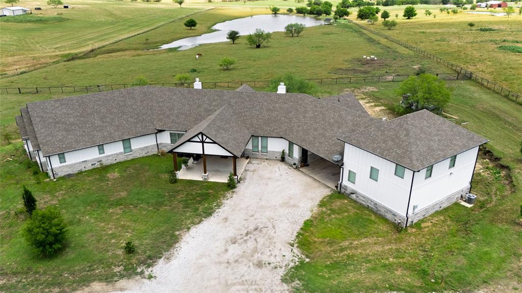 5559 County Road 4010 Decatur, TX 76234 - Photo 7 of 40