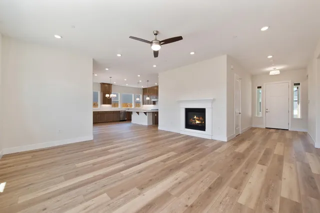 $999,990 | 1207 Buck Ridge Drive, Rocklin, CA 95765