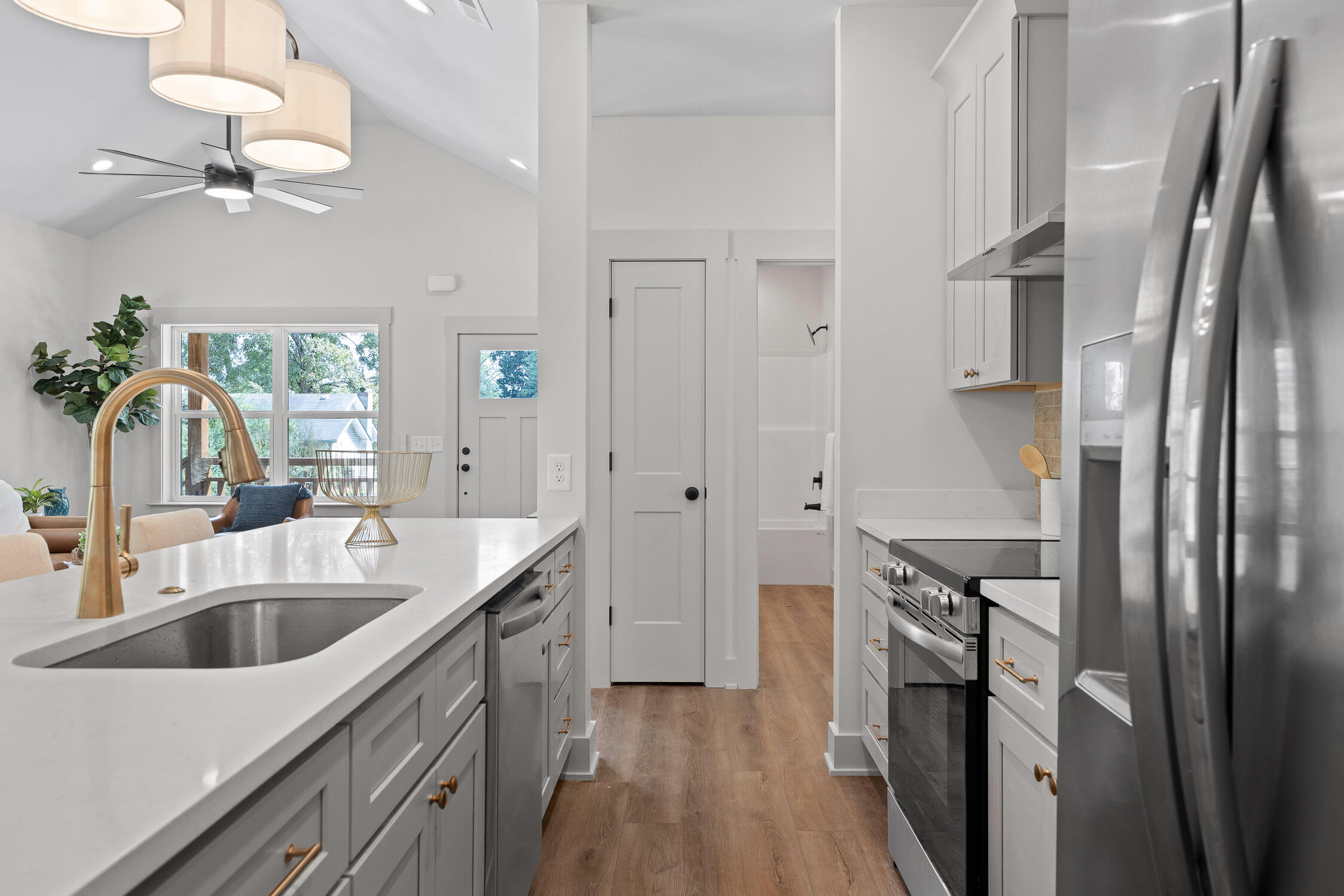 715 Donaldson Road East Ridge, TN 37412 - Photo 17 of 33 14-Donaldson-13