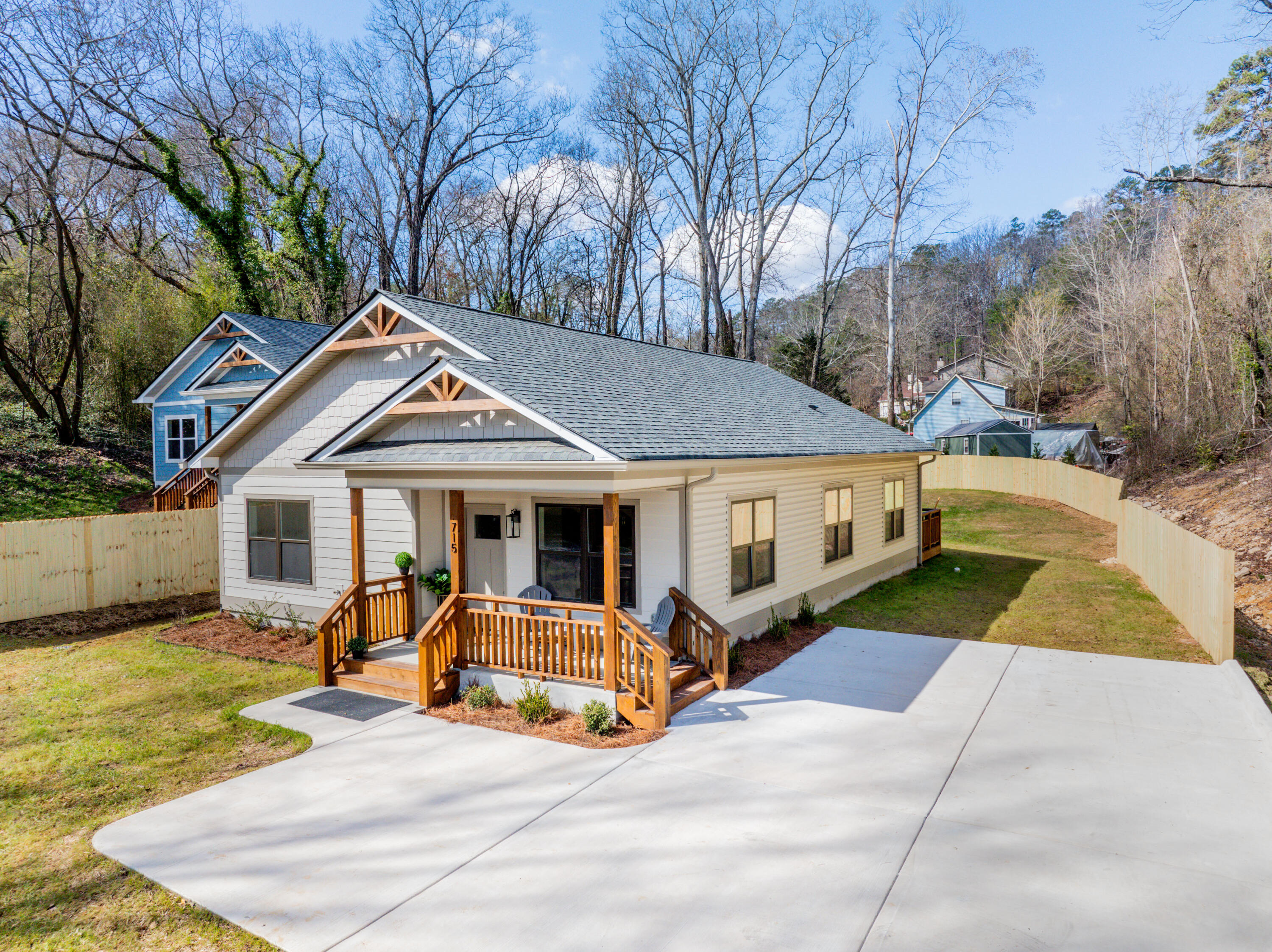 715 Donaldson Road East Ridge, TN 37412 - Photo 4 of 33 715-Donaldson-Rd-High-Res-Photos-4