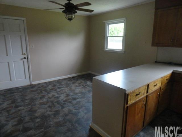 4068 Beach Road Hudson, NC 28638 - Photo 8 of 14
