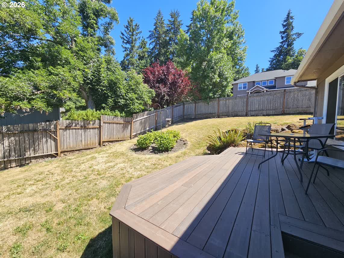 6842 Jessica Drive Springfield, OR 97478 - Photo 4 of 29