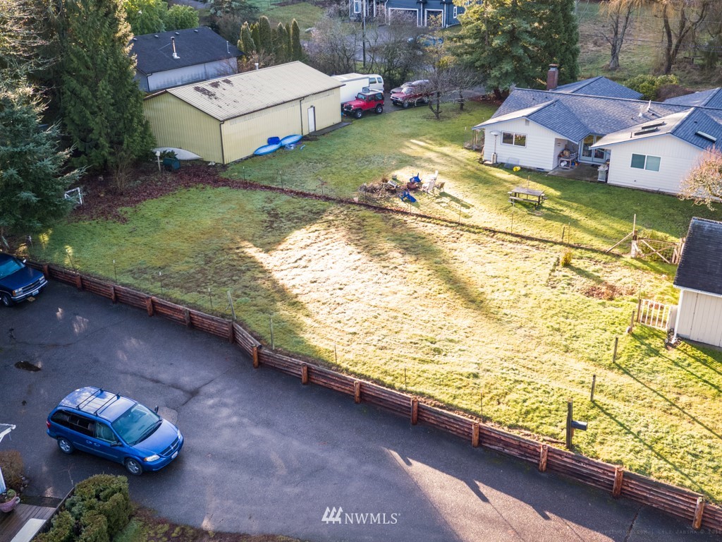 4512 Cable Street Bellingham, WA 98229 - Photo 24 of 25 Gallery Image 24