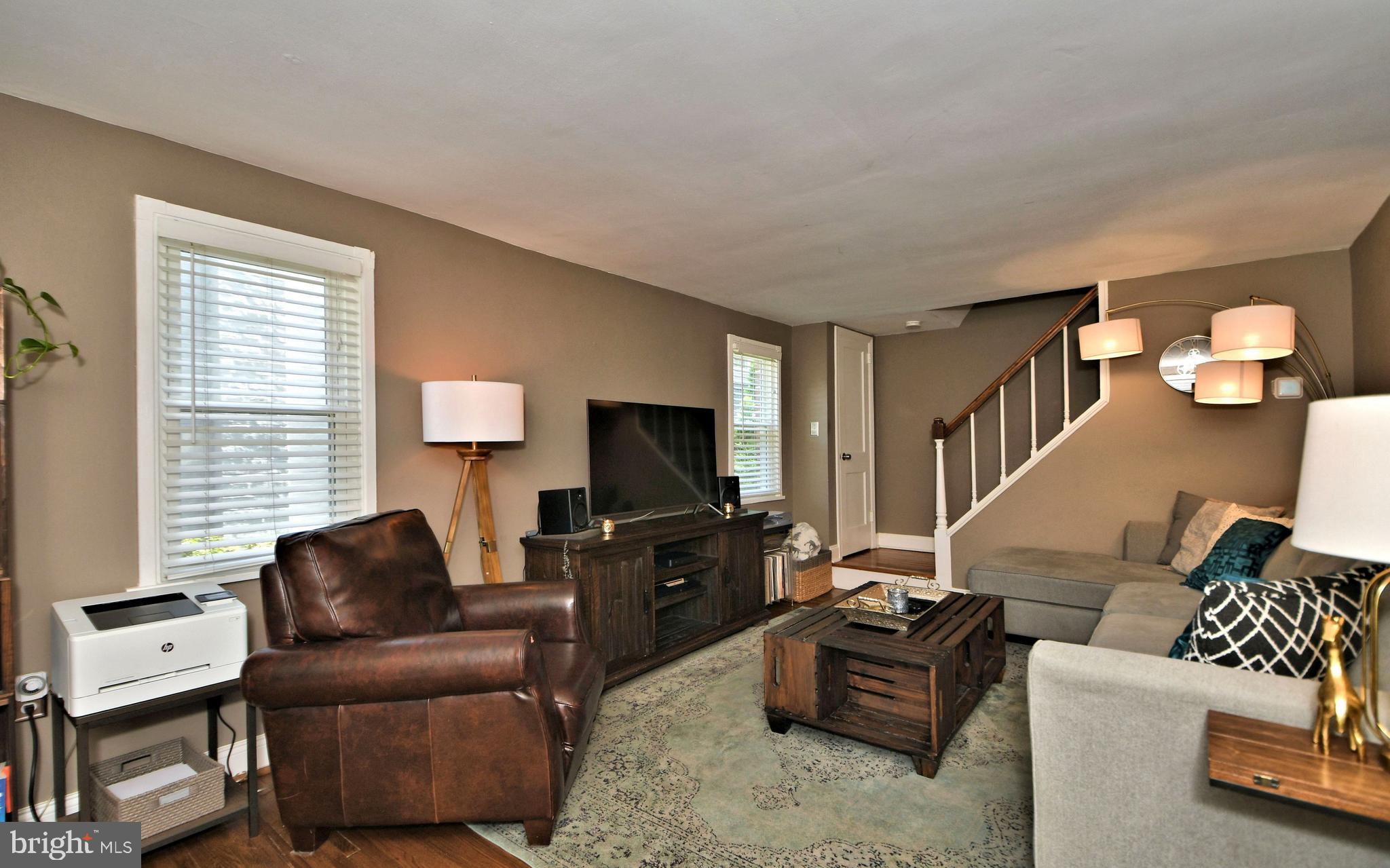 207 Sandy Bank Road Media, PA 19063 - Photo 3 of 26