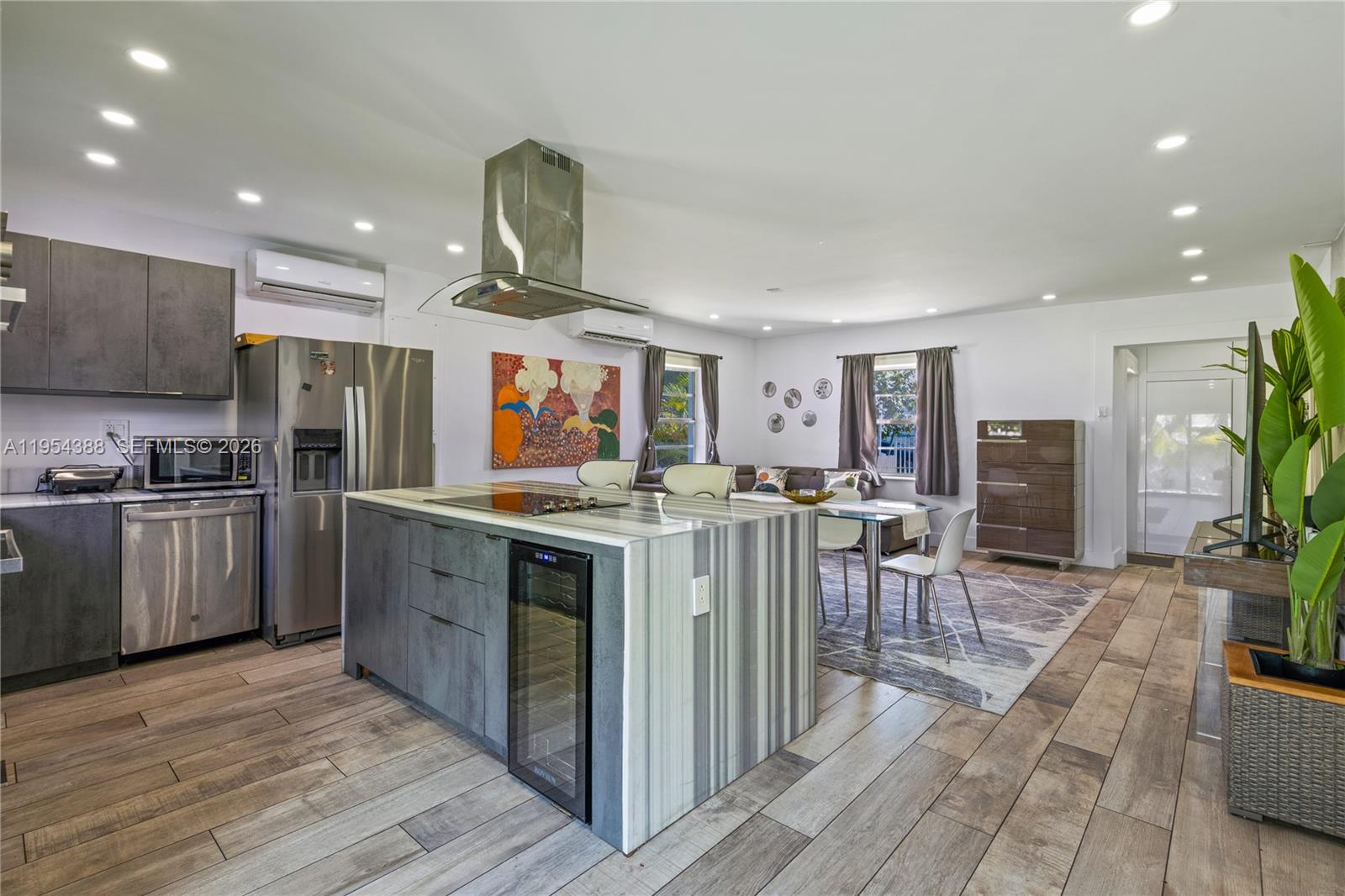 1041 Northwest 73rd Street Miami, FL 33150 - Photo 6 of 18