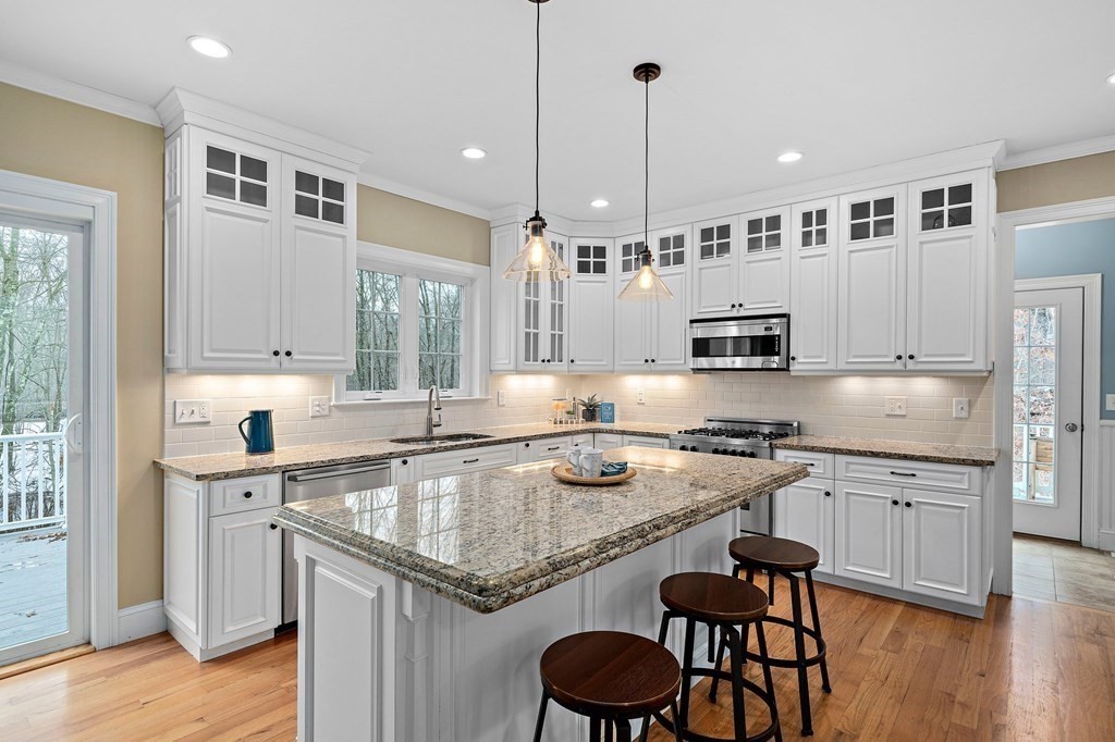 80 Cedarcrest Road Canton, MA 02021 - Photo 7 of 38