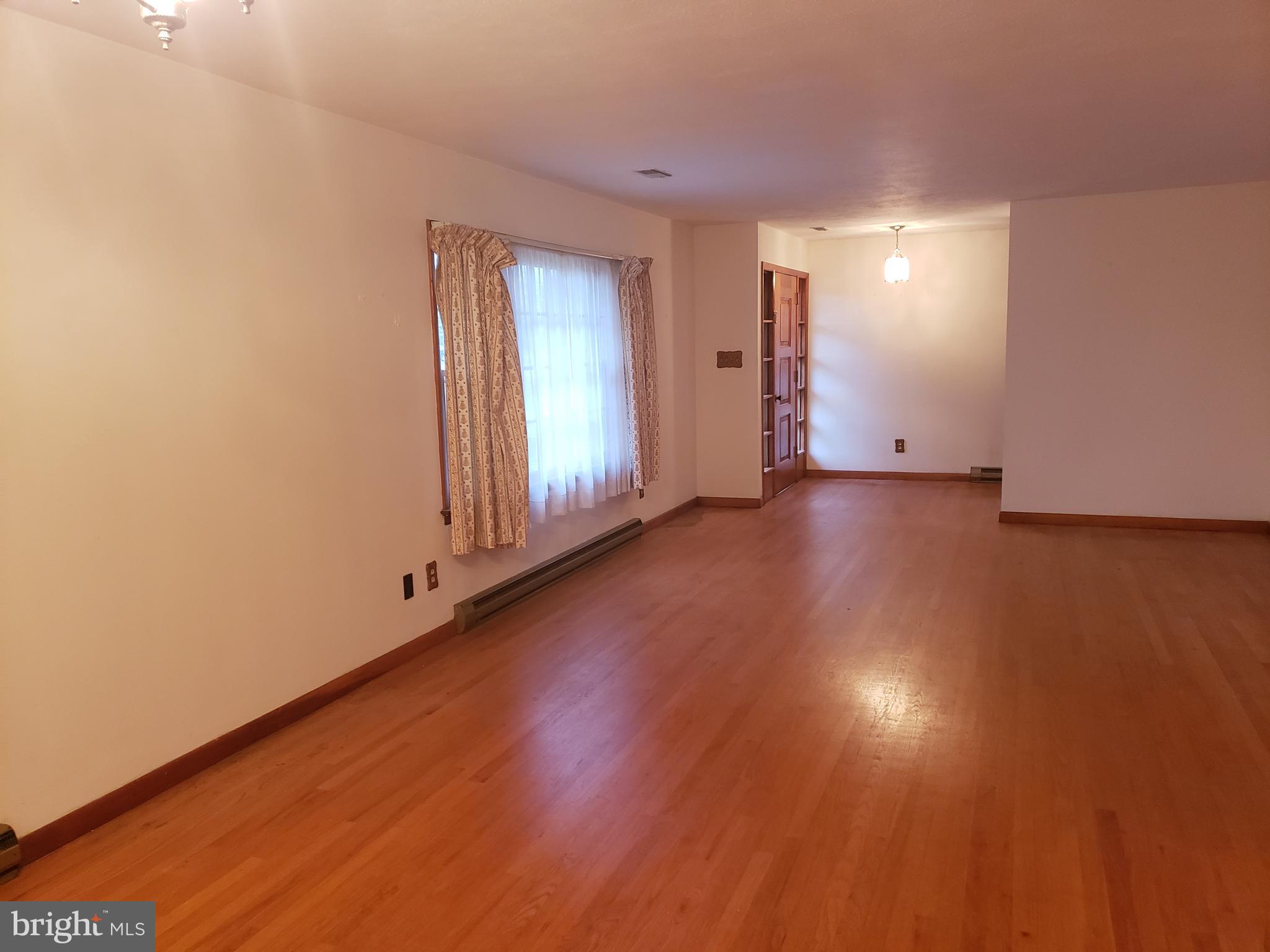 5484 Midland Road Midland, VA 22728 - Photo 6 of 31 Gallery Image 6