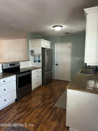 $2,600 | 1926 71st Avenue, Vero Beach, FL 32966
