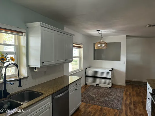$2,600 | 1926 71st Avenue, Vero Beach, FL 32966