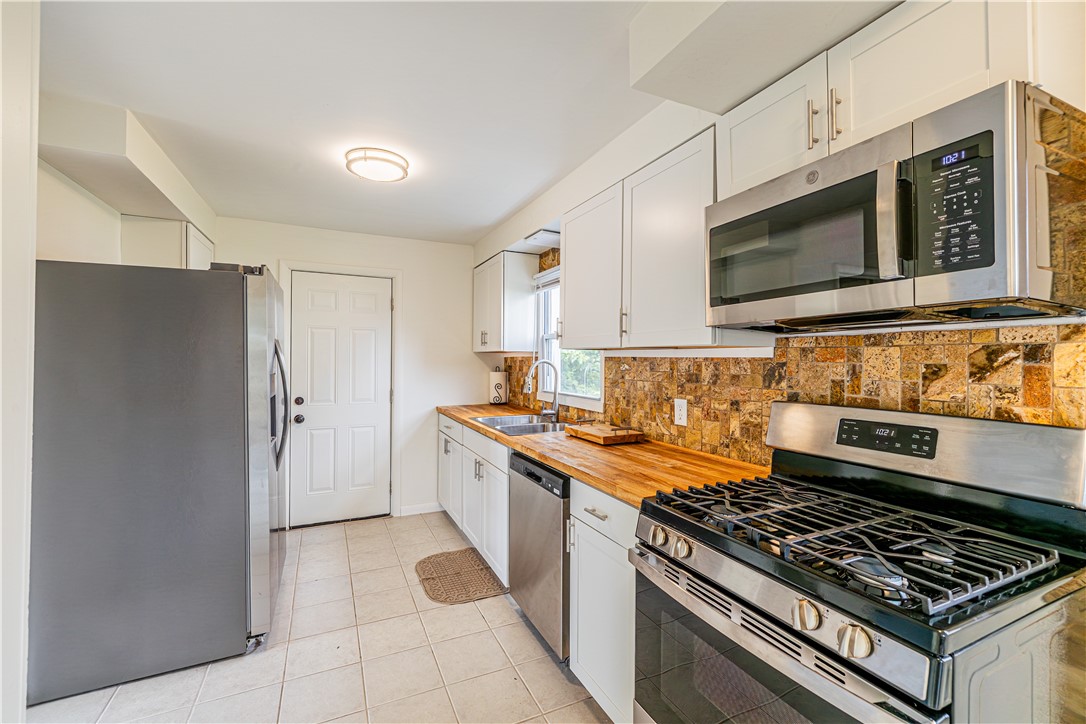 2117 West Ridge Road Greece, NY 14626 - Photo 7 of 29 Gallery Image 7