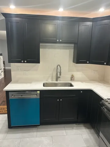 $549,000 | 4726 North Winchester Avenue, Unit F, Chicago, IL 60640