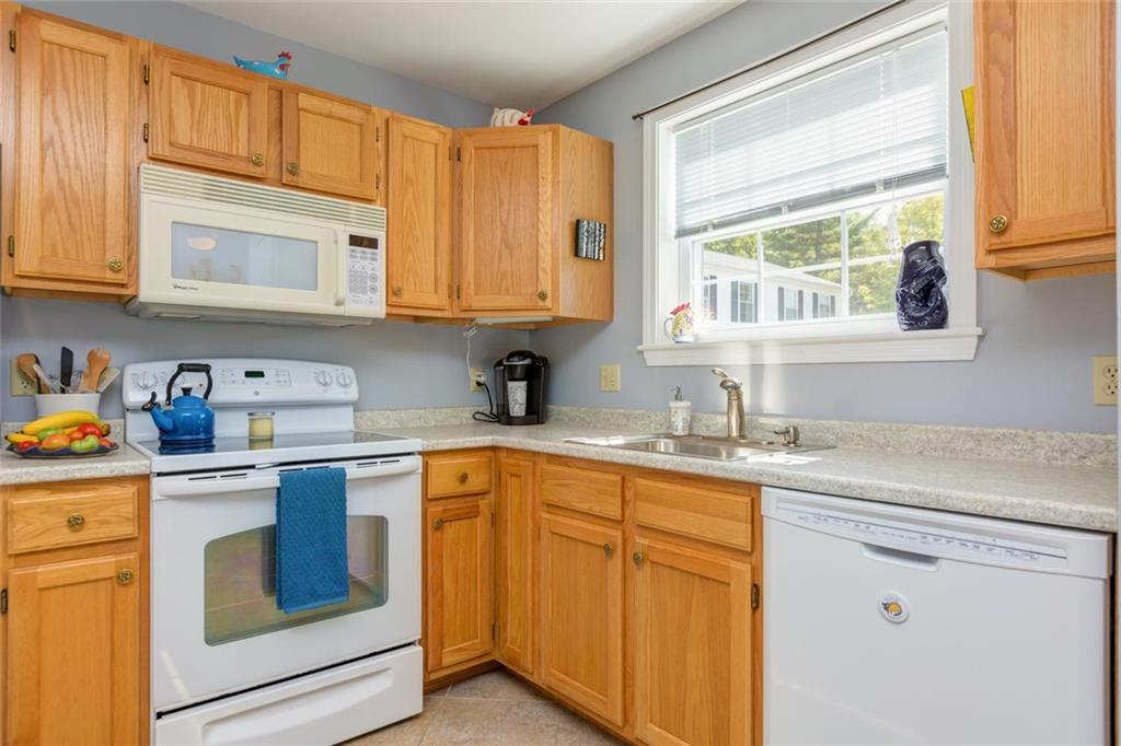 240 Barnstable Road, Unit 21 South Portland, ME 04106 - Photo 8 of 30 Photo