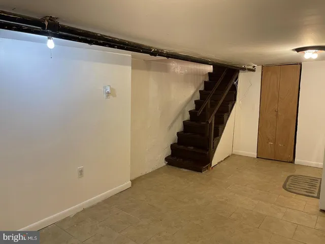 a view of entryway with stairs