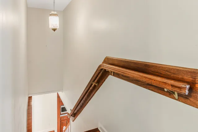 $460,000 | 1040 Anderson Drive, Paris, TN 38242