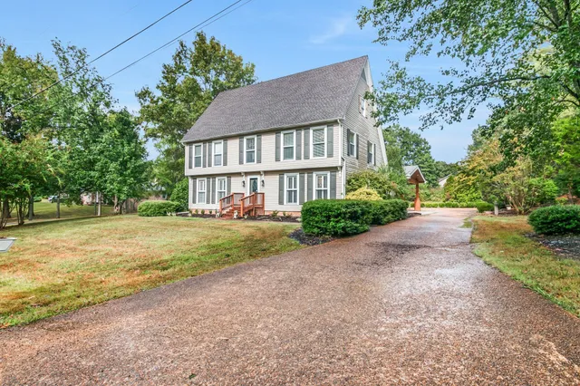 $460,000 | 1040 Anderson Drive, Paris, TN 38242