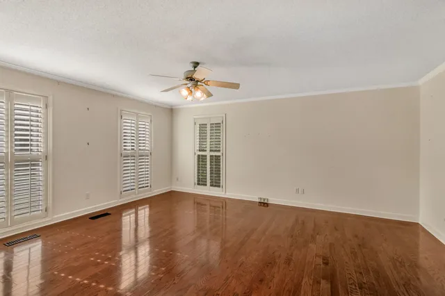 $460,000 | 1040 Anderson Drive, Paris, TN 38242