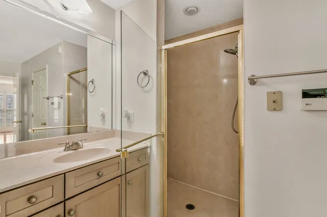 $460,000 | 1040 Anderson Drive, Paris, TN 38242