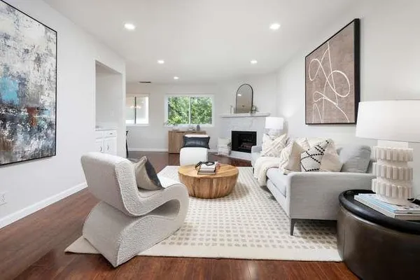$799,000 | 775 Chestnut Street, Unit 7, San Carlos, CA 94070