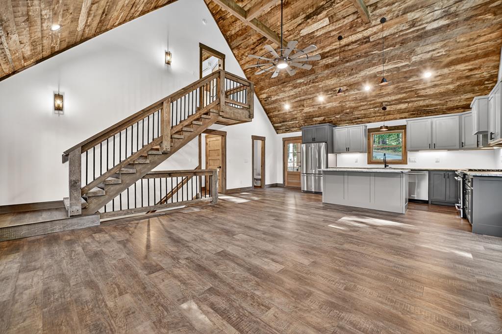 201 Plantation Lane Blue Ridge, GA 30513 - Photo 7 of 46 Gallery Image 7