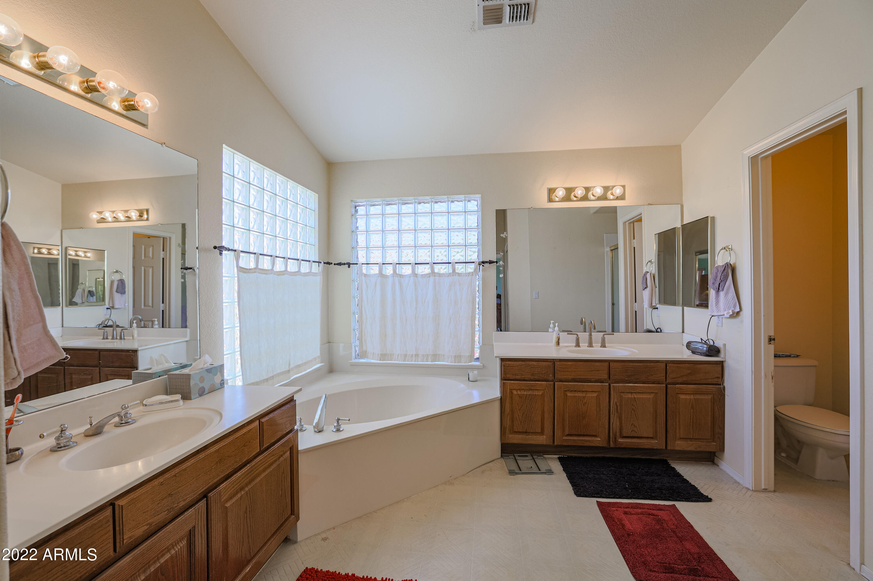 2502 East Rockledge Road Phoenix, AZ 85048 - Photo 36 of 94 36