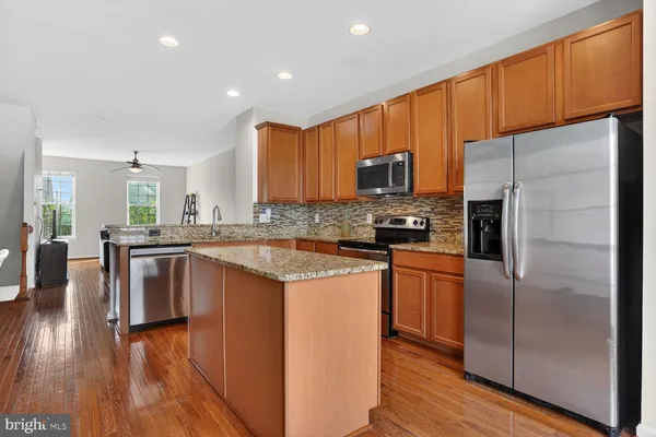 $475,000 | 13966 Cannondale Way, Gainesville, VA 20155