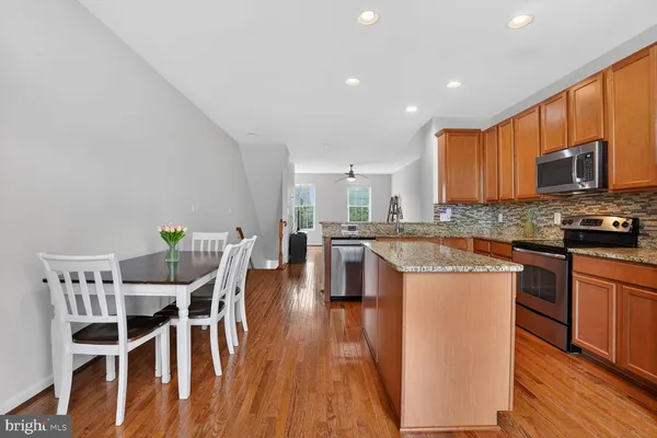 $475,000 | 13966 Cannondale Way, Gainesville, VA 20155