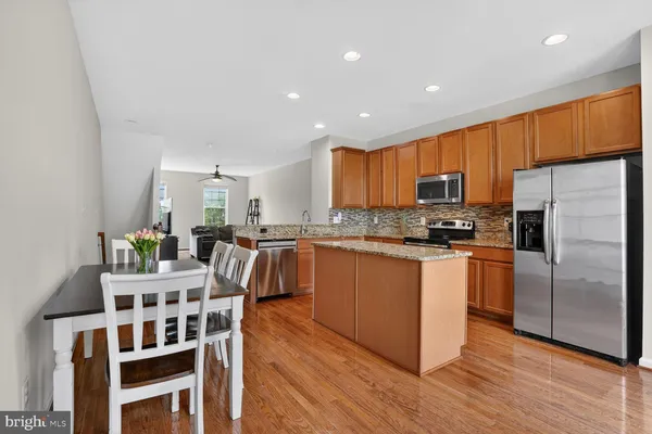 $475,000 | 13966 Cannondale Way, Gainesville, VA 20155