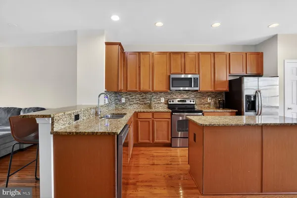 $475,000 | 13966 Cannondale Way, Gainesville, VA 20155