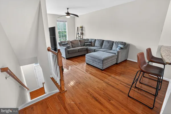 $475,000 | 13966 Cannondale Way, Gainesville, VA 20155
