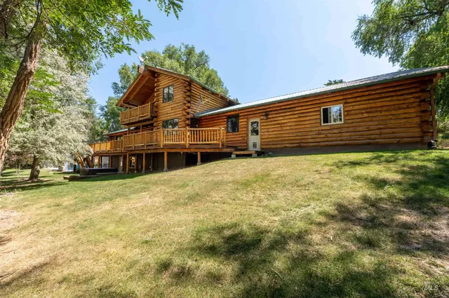 $1,299,000 | 1314 River Road, Buhl, ID 83316