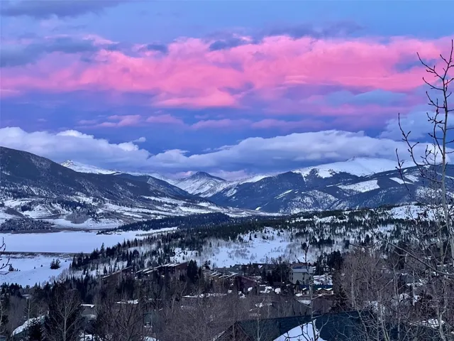 a view of a city from a chair