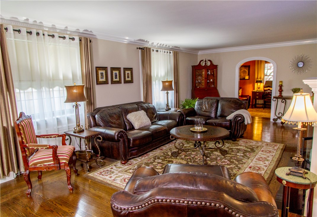 84 King Philip Road Pawtucket, RI 02861 - Photo 15 of 39 Gallery Image 15