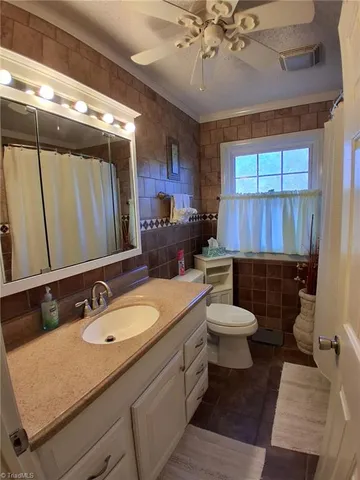 $286,500 | 206 Bessemer Court, King, NC 27021