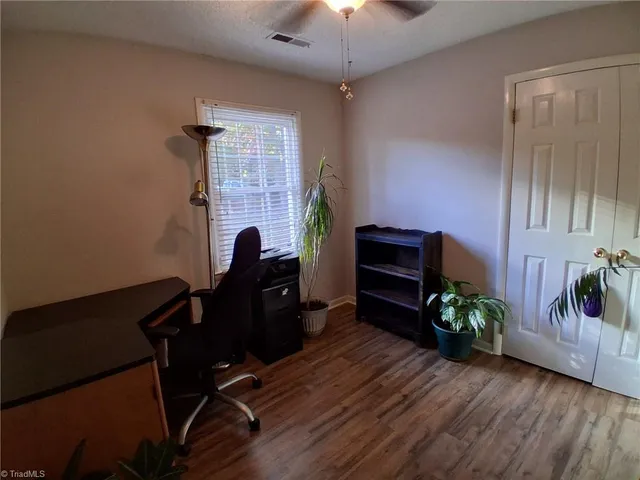 $286,500 | 206 Bessemer Court, King, NC 27021