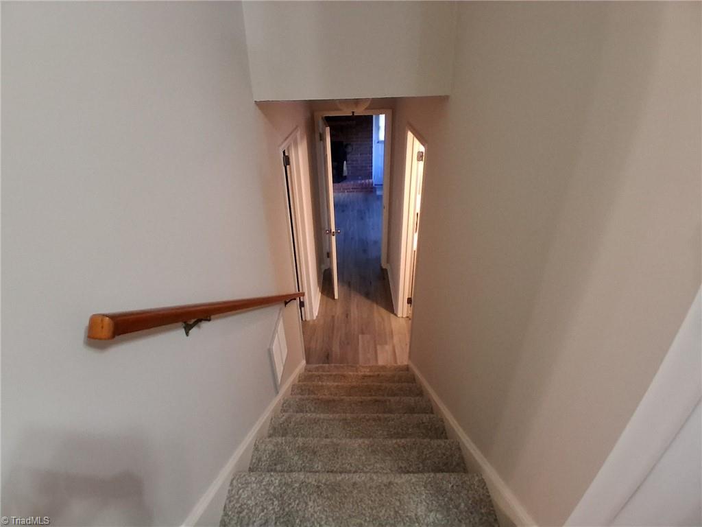 206 Bessemer Court King, NC 27021 - Photo 27 of 43