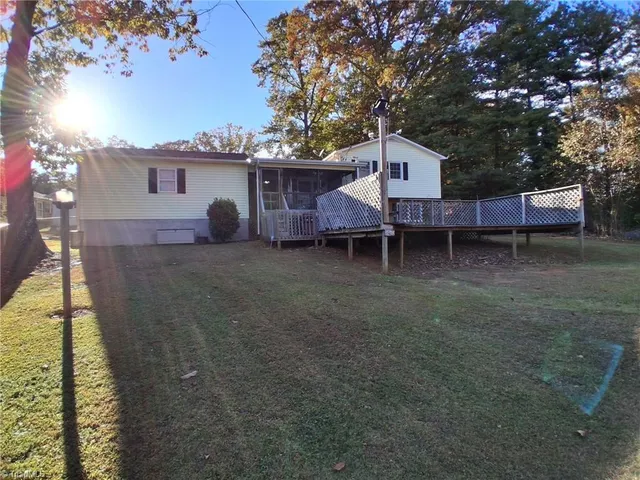 $286,500 | 206 Bessemer Court, King, NC 27021