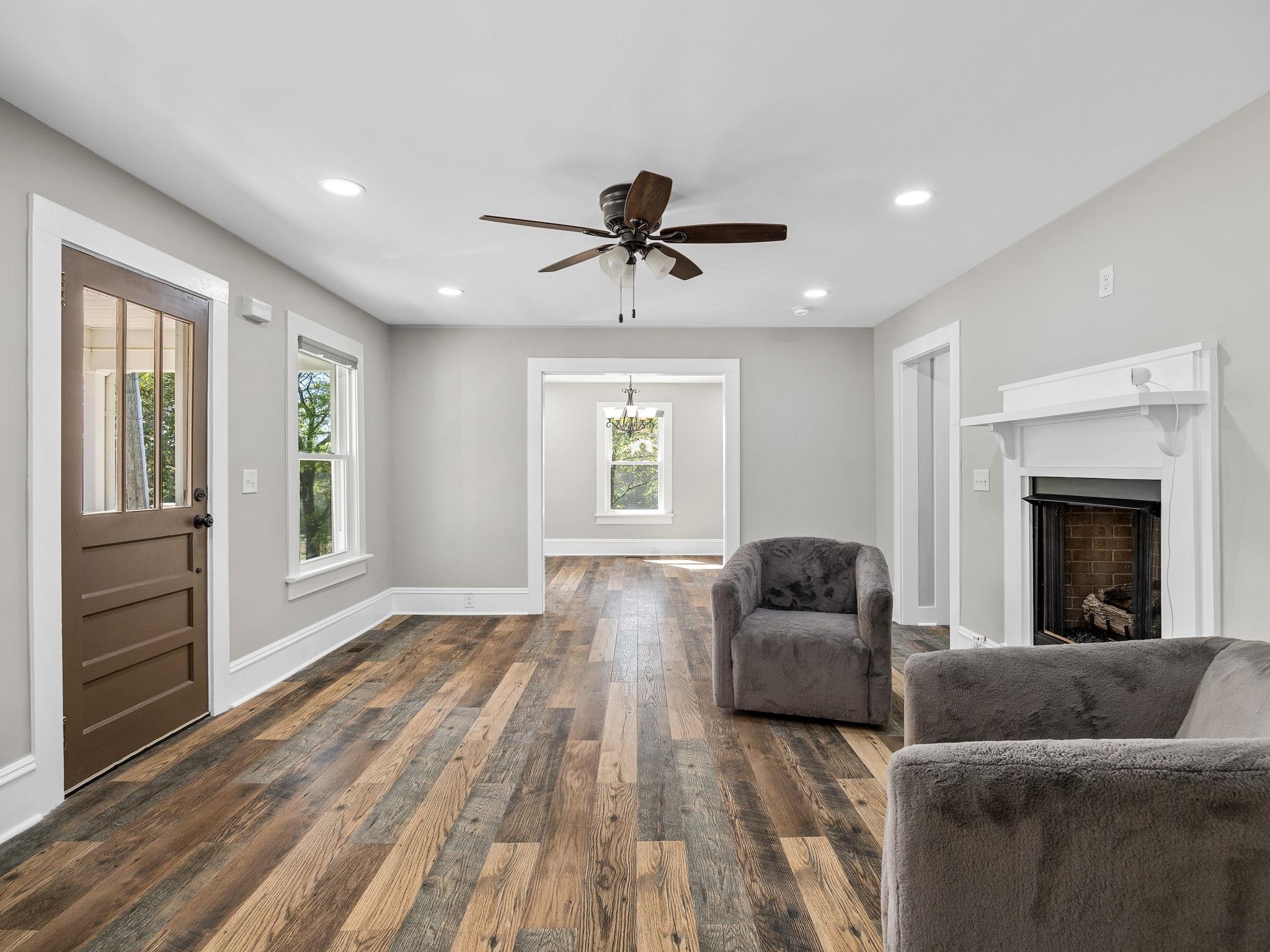 242 West Clark Road Inman, SC 29349 - Photo 7 of 46