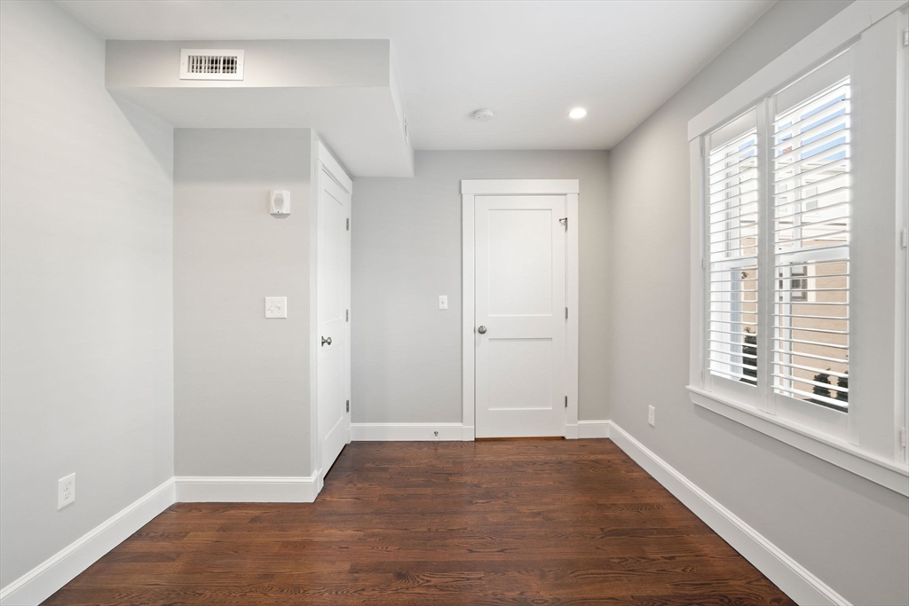 5 Atwood Square, Unit 5 Boston, MA 02130 - Photo 16 of 26
